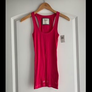NWT ABERCROMBIE & FITCH TANK SIZE SMALL
